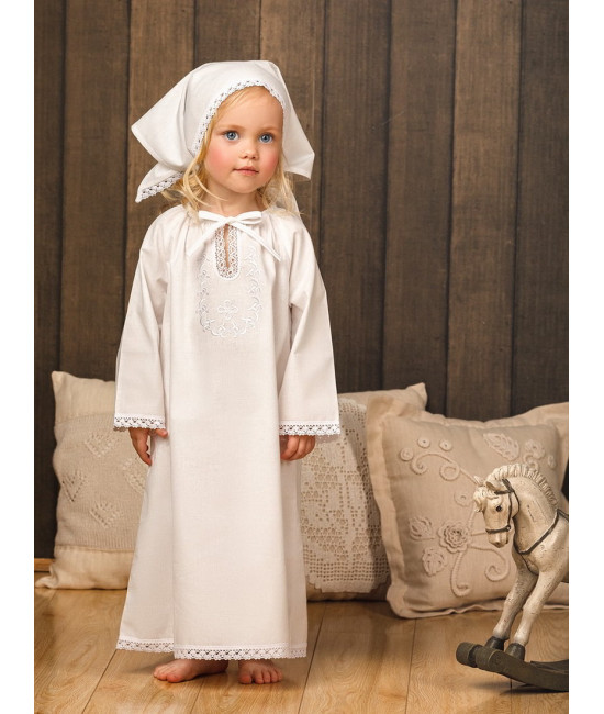 Крестильный набор Людмила с пеленкой с классическим полотенцем