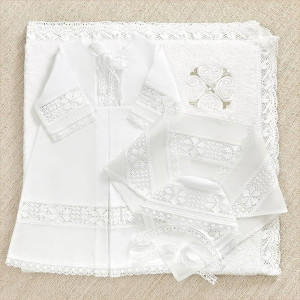 Крестильный набор Пелагея с классическим полотенцем