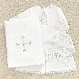 Крестильный набор Пелагея с классическим полотенцем