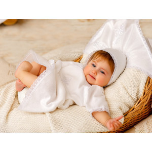 Крестильный набор Перышко кружевное с классическим полотенцем