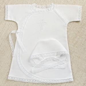 Крестильный набор Перышко кружевное с классическим полотенцем