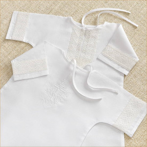 Крестильный набор Ручеек с кружевным полотенцем