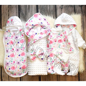 Комплект на выписку Picolita Цветочный букет