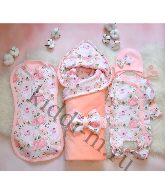 Комплект на выписку Picolita Топотушки-Цветочный роза персик